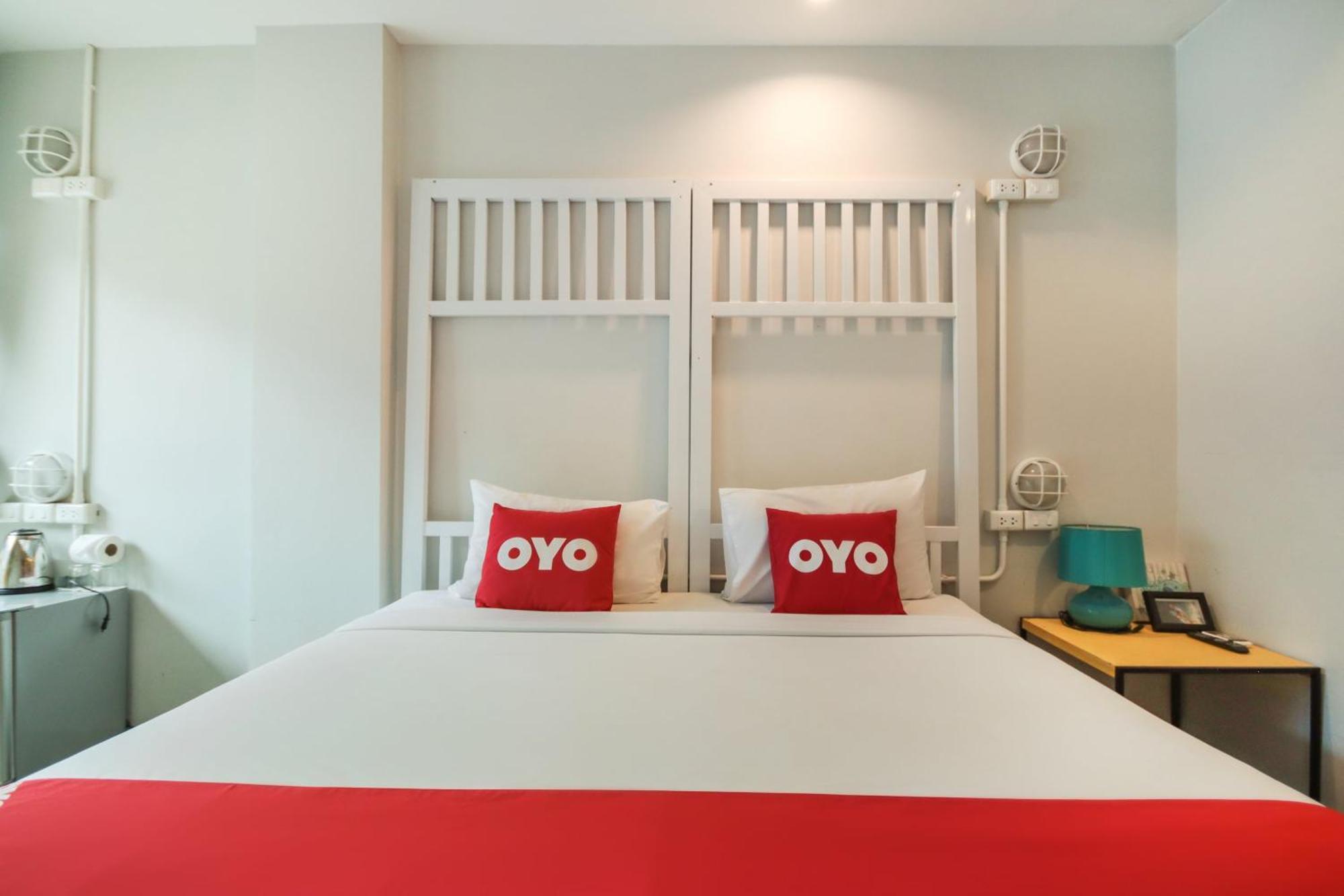 Oyo 1074 Fin Hostel Bãi biển Kata Ngoại thất bức ảnh