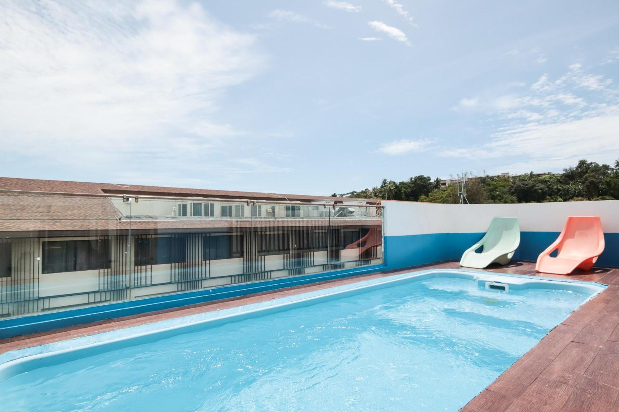 Oyo 1074 Fin Hostel Bãi biển Kata Ngoại thất bức ảnh
